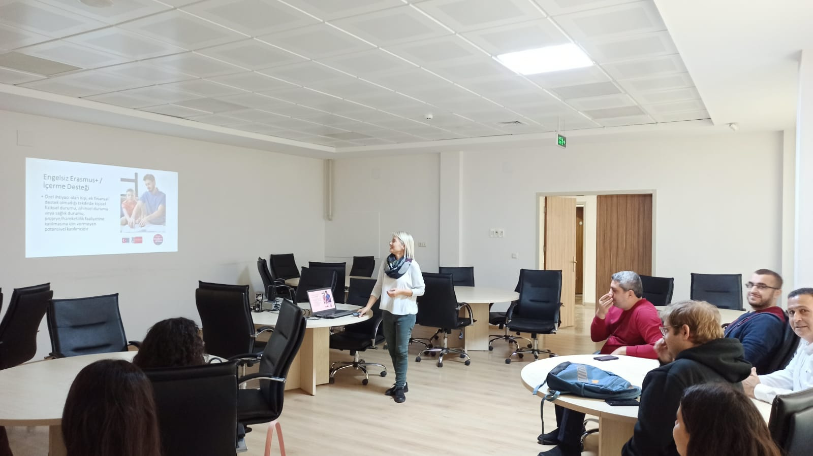 “Engelsiz Erasmus – Erasmus+ İlave Hibe Desteği” semineri Dış İlişkiler Toplantı Salonu’nda gerçekleşti